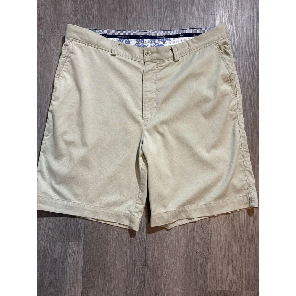 Tommy Bahama Golf Chino Shorts-Men Size 36 Inseam 9” Stretch Cotton